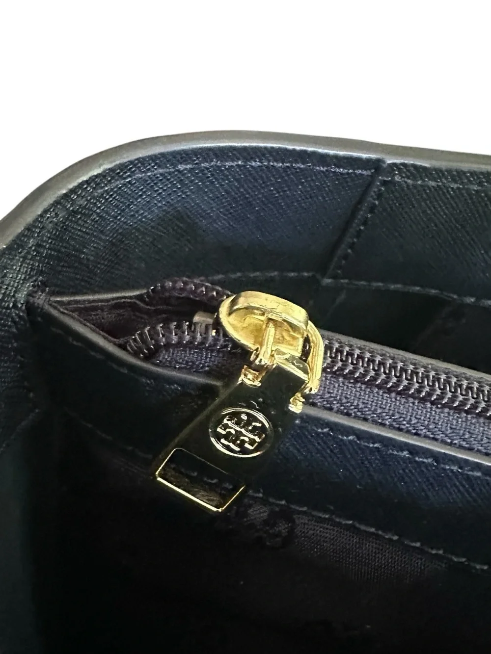 Tory Burch Emerson Large Navy Saffiano Leather Tote NWOT Dust Bag